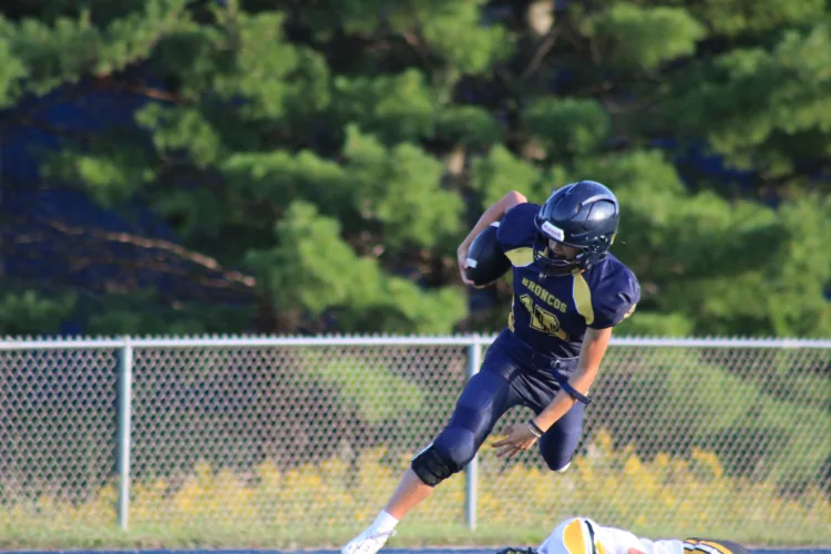 Broncos trample Emeralds to improve to 7-1